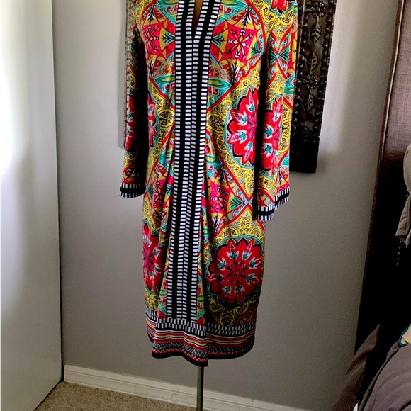 DRESS BY LAUNDRY SHELLI SEGAL STUNNING PRINT EXCELLENT COND SIZE 4 - Picture 2 of 8